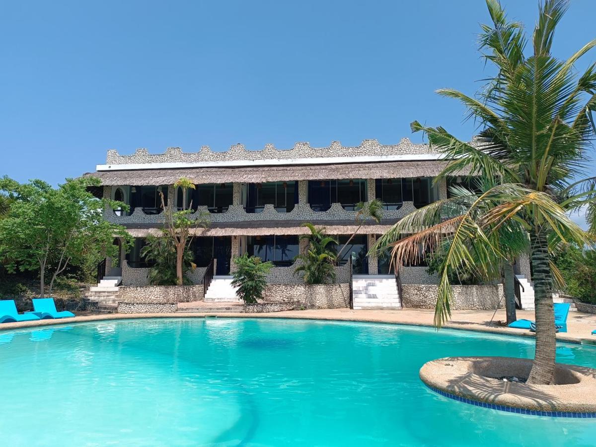 The Wild Orchid Resort - Moalboal Exterior photo